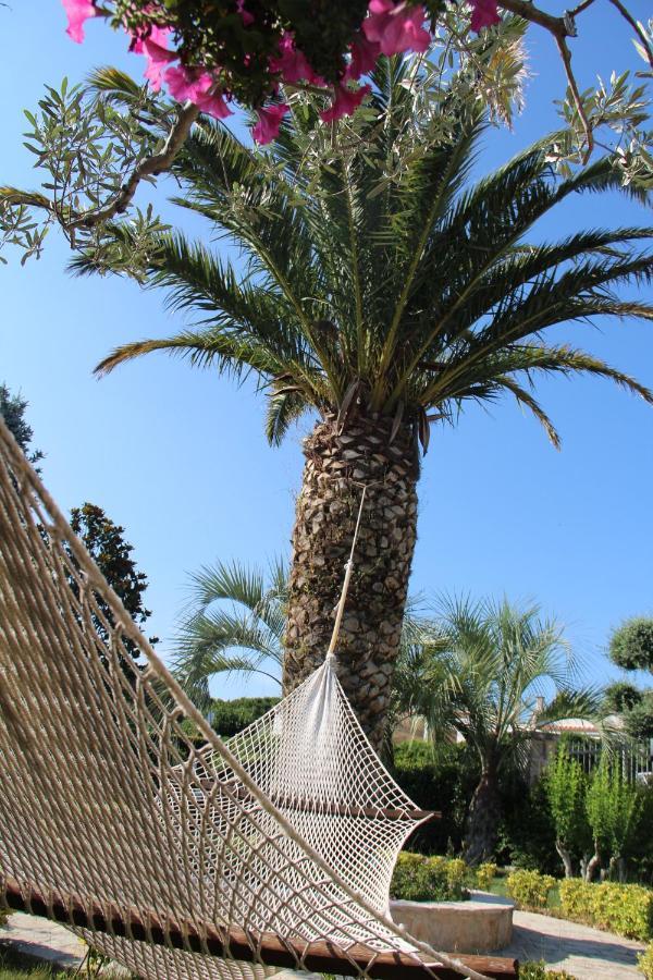 Bed and Breakfast Trullo Al Monte à Ceglie Messapica Extérieur photo
