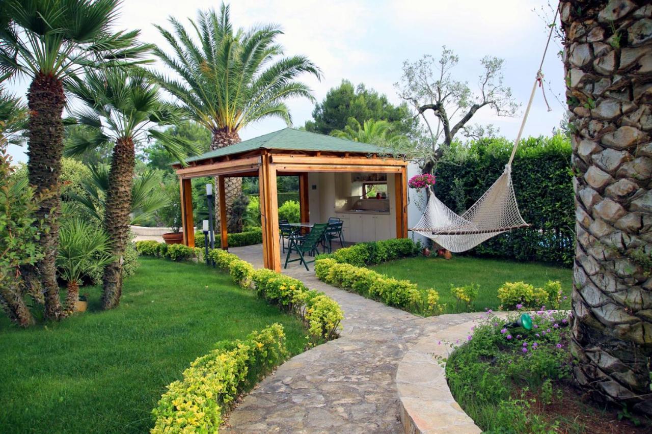 Bed and Breakfast Trullo Al Monte à Ceglie Messapica Extérieur photo